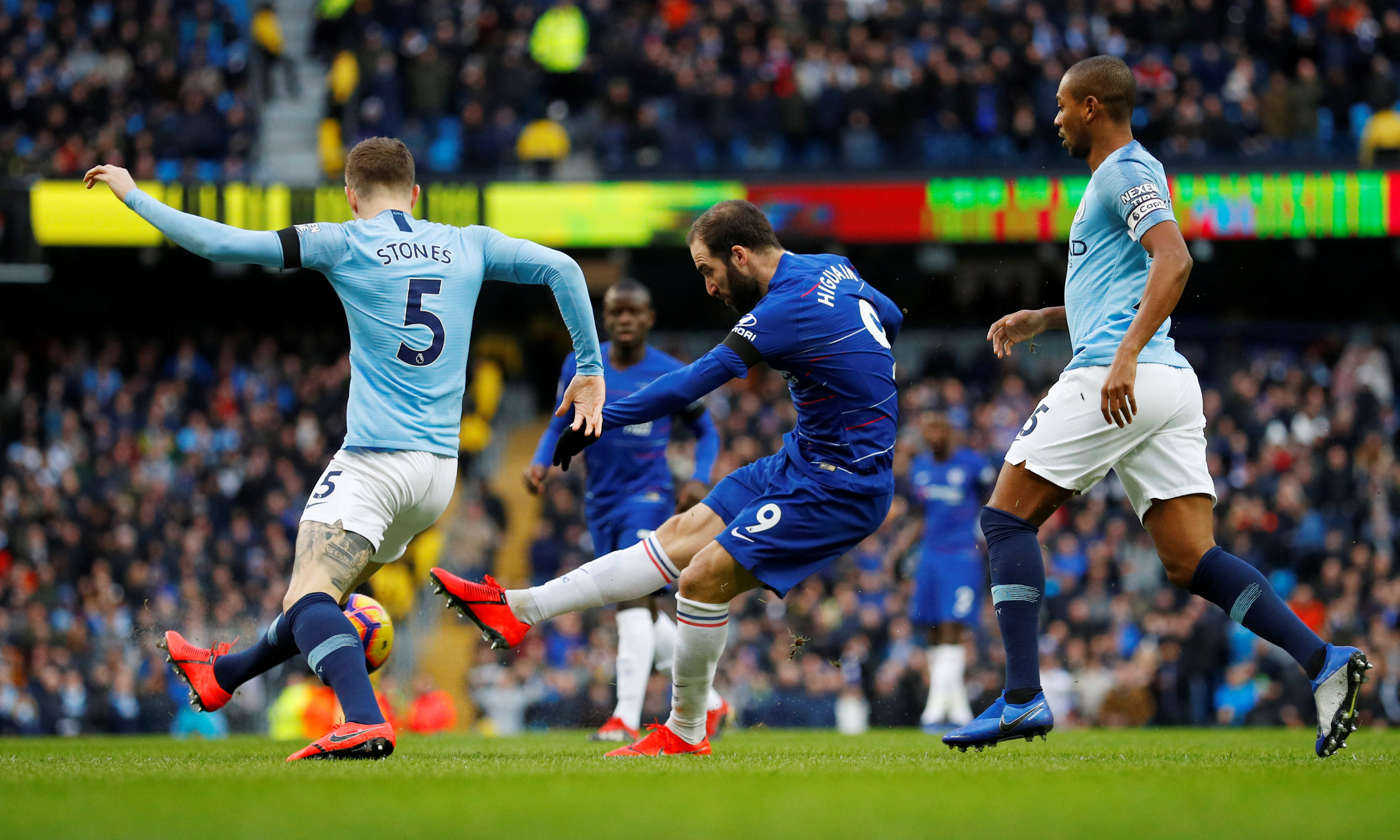 为什么皇家马德里今天参加西甲EA Sports联赛第19轮？背后的真相你知道吗？（皇马为何今日亮相西甲EA Sports第19轮？真相在此）