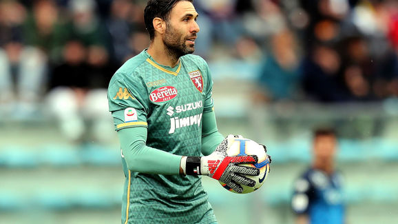 中超新赛季揭幕战座无虚席（中超新赛季揭幕战观众爆满）