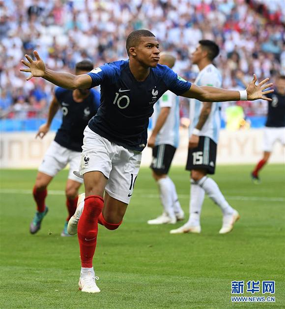 多特vs比利亚雷亚尔：阿德耶米、安塞尔米诺、帕尔特伊出战