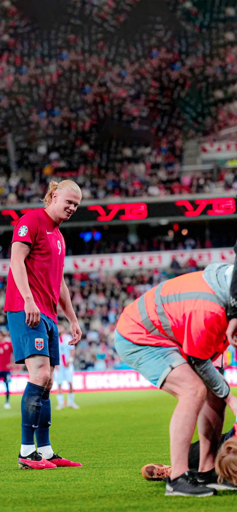 韩媒：前光州FC主帅李正孝即将执教水原三星，合同为期4+1（韩媒称前光州FC主帅李正孝将出任水原三星主帅，合同期为4+1年）