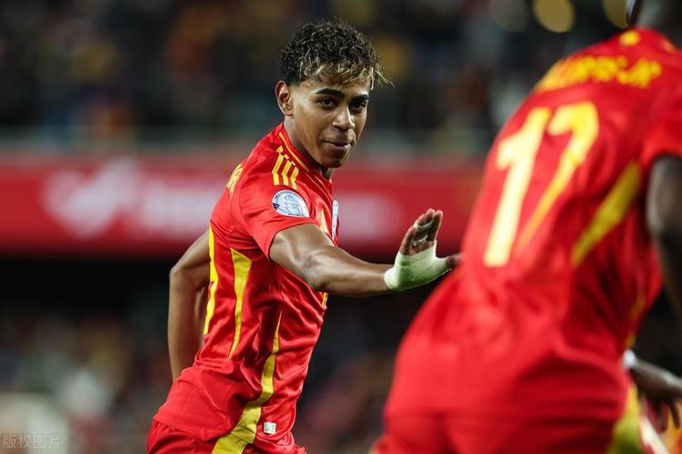 篮球CBA官方公布罚单，两名球员被禁赛